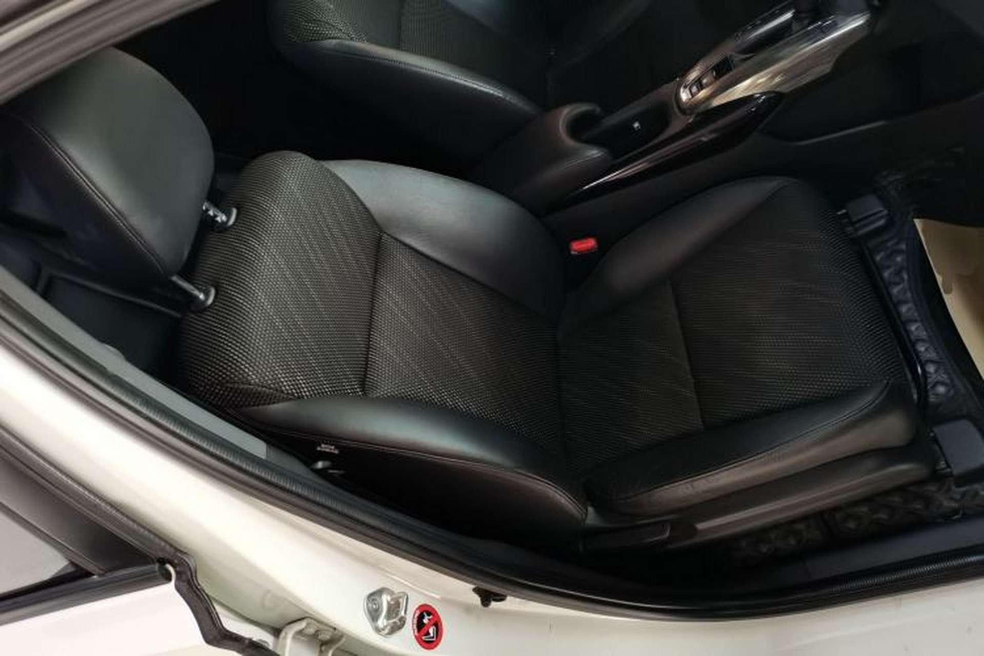 Used Honda XR-V 2017 1.5L LXi CVT Classic Edition Right Front Seat
