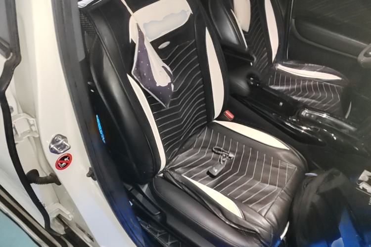 Used Honda XR-V 2017 1.8L EXi CVT Comfort Version Right Front Seat