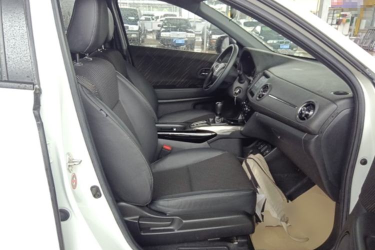 Used Honda XR-V 2017 1.5L LXi Manual Classic Edition Right Front Seat