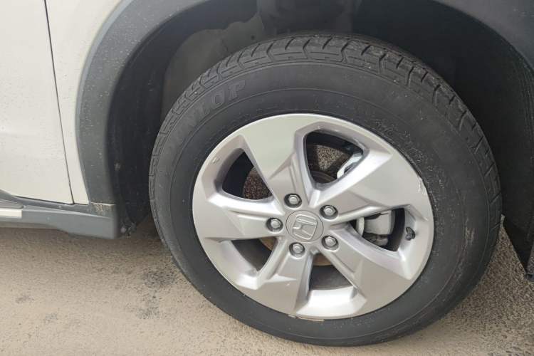 Used Honda XR-V 2017 1.5L LXi CVT Classic Edition Right Front Wheel Hub