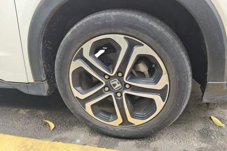 Used Honda XR-V 2017 1.8L EXi CVT Comfort Version Right Front Wheel Hub