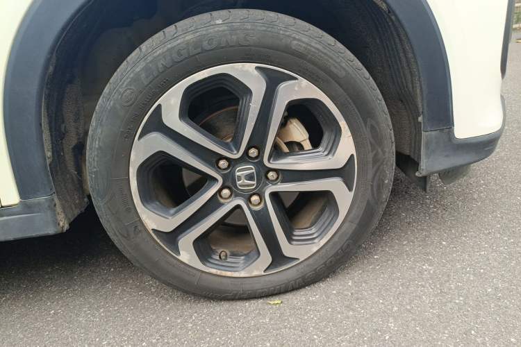 Used Honda XR-V 2017 1.8L EXi CVT Comfort Version Right Front Wheel Hub