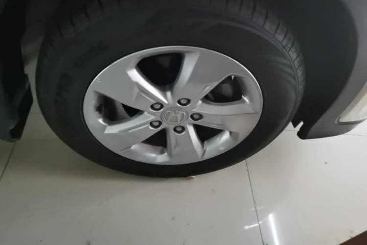 Used Honda XR-V 2017 1.5L LXi CVT Classic Edition Right Front Wheel Hub