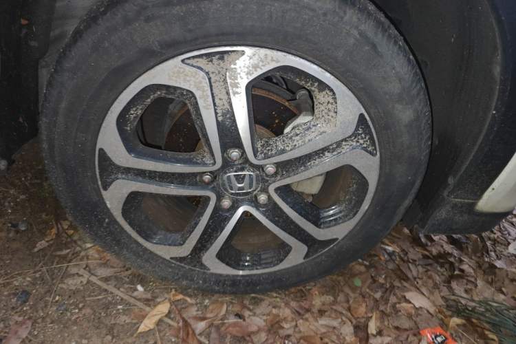Used Honda XR-V 2017 1.8L EXi CVT Comfort Version Right Front Wheel Hub