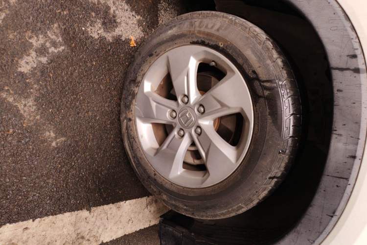 Used Honda XR-V 2017 1.5L LXi CVT Classic Edition Right Front Wheel Hub