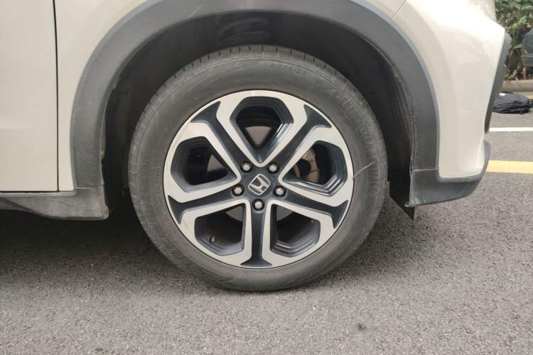 Used Honda XR-V 2017 1.8L EXi CVT Comfort Version Right Front Wheel Hub