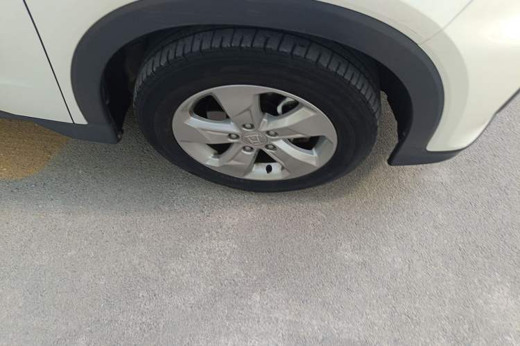 Used Honda XR-V 2017 1.5L LXi CVT Classic Edition Right Front Wheel Hub