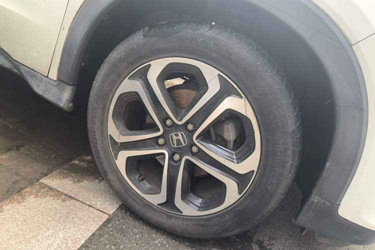 Used Honda XR-V 2017 1.8L EXi CVT Comfort Version Right Front Wheel Hub