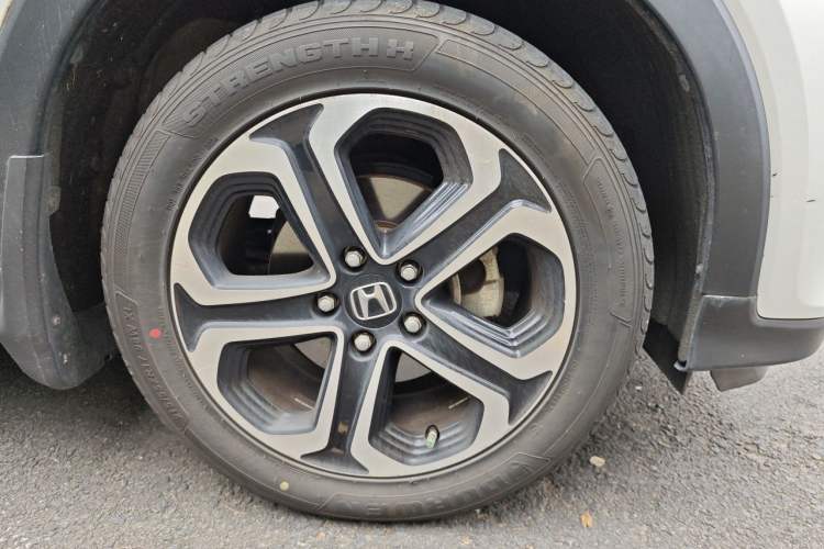 Used Honda XR-V 2017 1.8L EXi CVT Comfort Version Right Front Wheel Hub