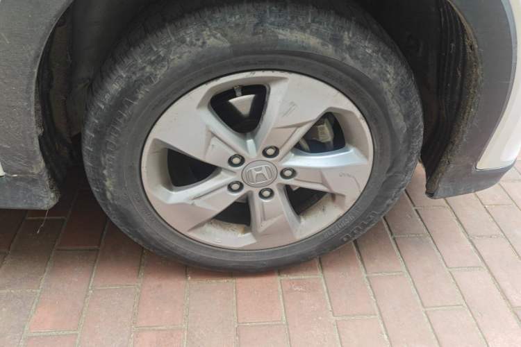 Used Honda XR-V 2017 1.5L LXi CVT Classic Edition Right Front Wheel Hub