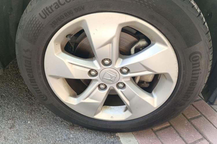 Used Honda XR-V 2017 1.5L LXi CVT Classic Edition Right Front Wheel Hub