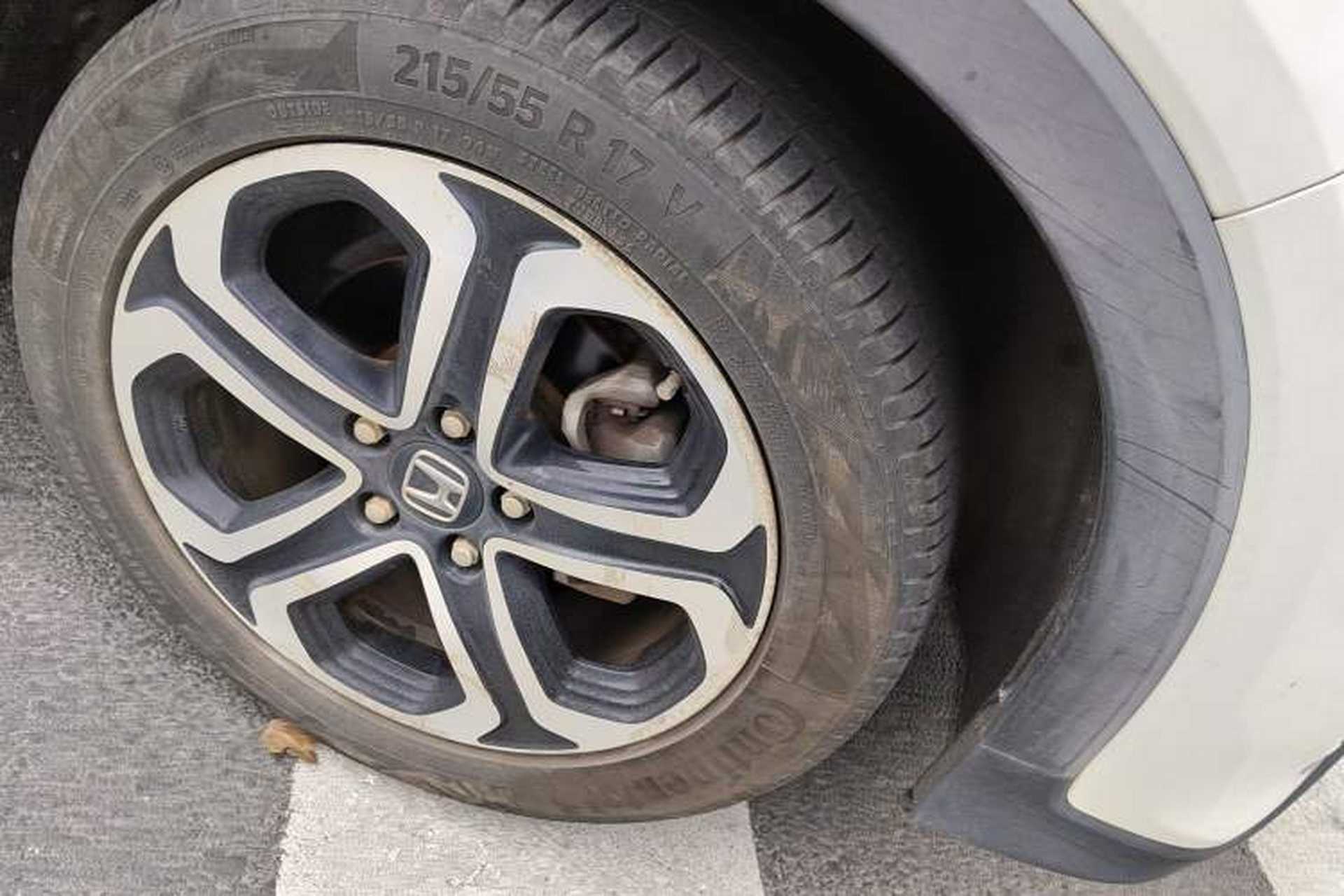 Used Honda XR-V 2017 1.8L EXi CVT Comfort Version Right Front Wheel Hub