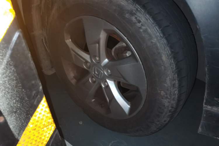 Used Honda XR-V 2017 1.5L LXi CVT Classic Edition Right Front Wheel Hub