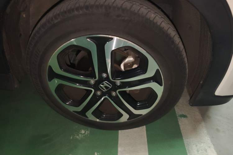 Used Honda XR-V 2017 1.8L EXi CVT Comfort Version Right Front Wheel Hub