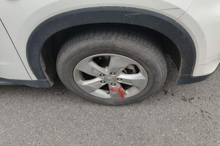 Used Honda XR-V 2017 1.5L LXi CVT Classic Edition Right Front Wheel Hub