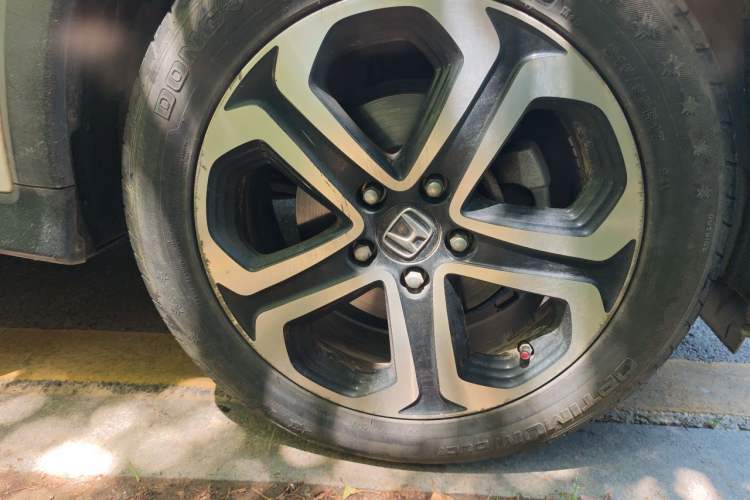 Used Honda XR-V 2017 1.8L EXi CVT Comfort Version Right Front Wheel Hub