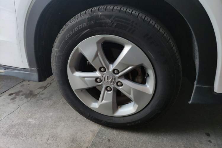 Used Honda XR-V 2017 1.5L LXi CVT Classic Edition Right Front Wheel Hub
