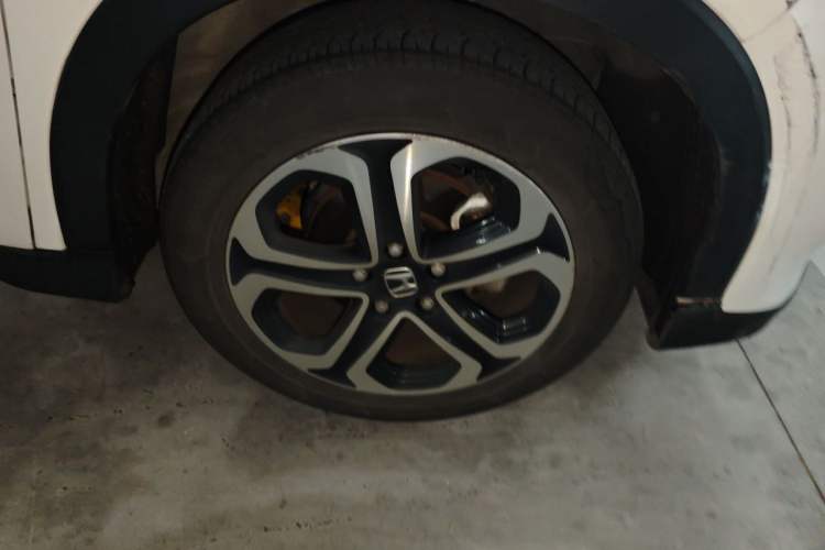 Used Honda XR-V 2017 1.8L EXi CVT Comfort Version Right Front Wheel Hub