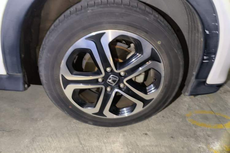 Used Honda XR-V 2017 1.8L EXi CVT Comfort Version Right Front Wheel Hub