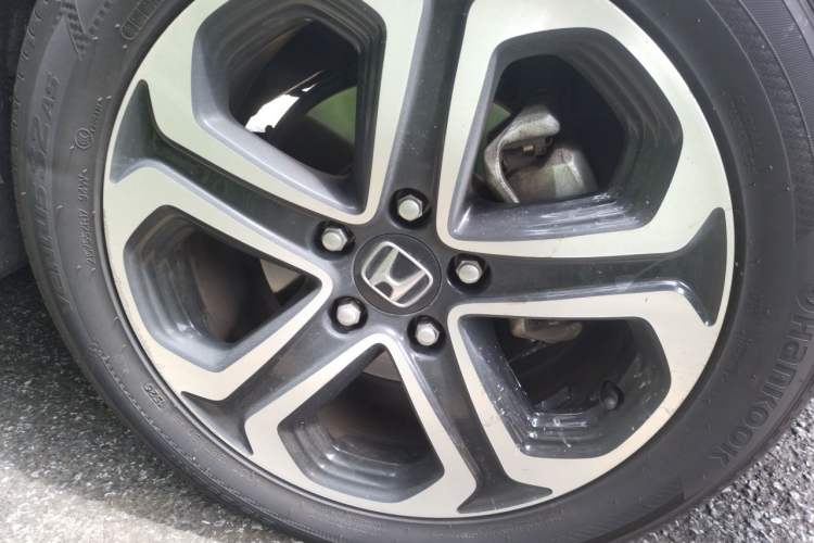Used Honda XR-V 2017 1.8L EXi CVT Comfort Version Right Front Wheel Hub