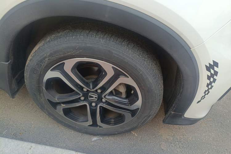 Used Honda XR-V 2017 1.8L EXi CVT Comfort Version Right Front Wheel Hub