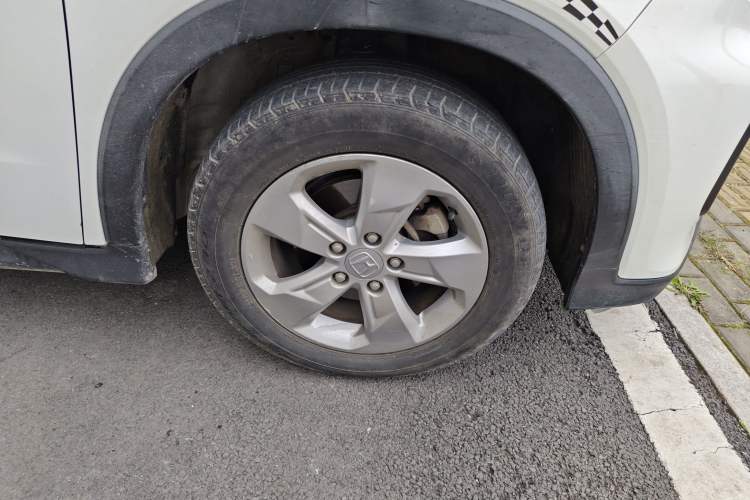 Used Honda XR-V 2017 1.5L LXi CVT Classic Edition Right Front Wheel Hub