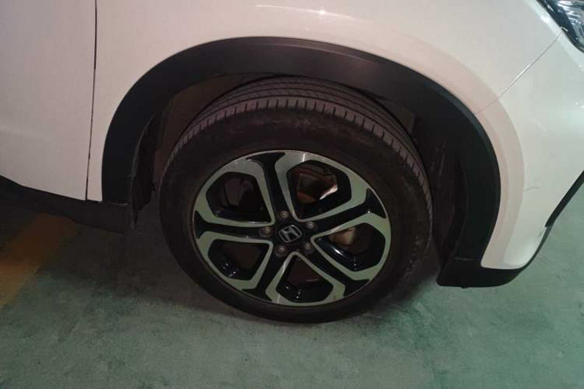 Used Honda XR-V 2017 1.8L EXi CVT Comfort Version Right Front Wheel Hub