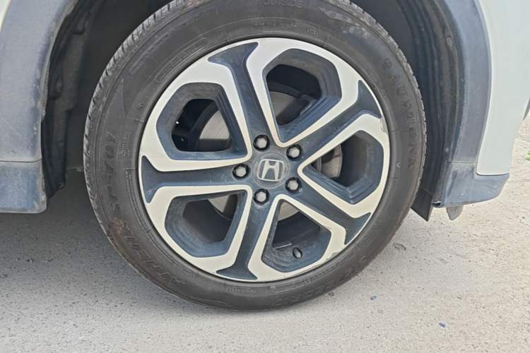 Used Honda XR-V 2017 1.8L EXi CVT Comfort Version Right Front Wheel Hub