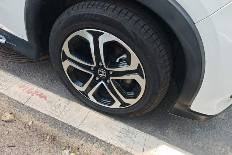 Used Honda XR-V 2017 1.8L EXi CVT Comfort Version Right Front Wheel Hub