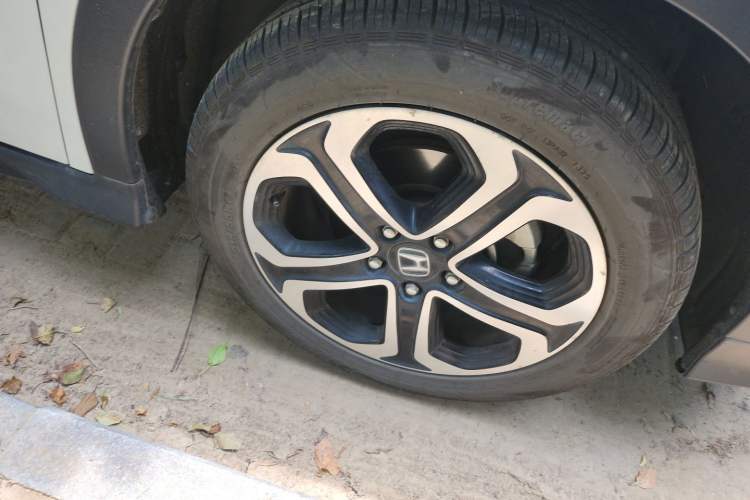 Used Honda XR-V 2017 1.8L EXi CVT Comfort Version Right Front Wheel Hub