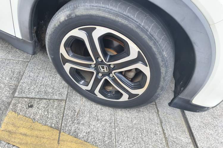 Used Honda XR-V 2017 1.8L EXi CVT Comfort Version Right Front Wheel Hub