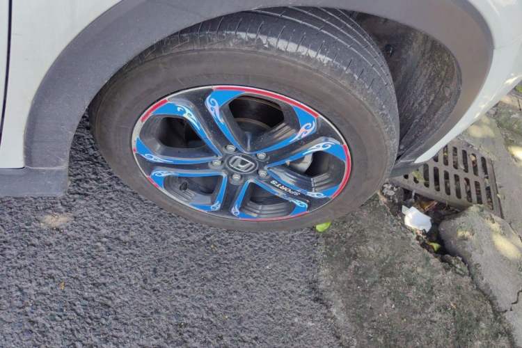 Used Honda XR-V 2017 1.8L EXi CVT Comfort Version Right Front Wheel Hub