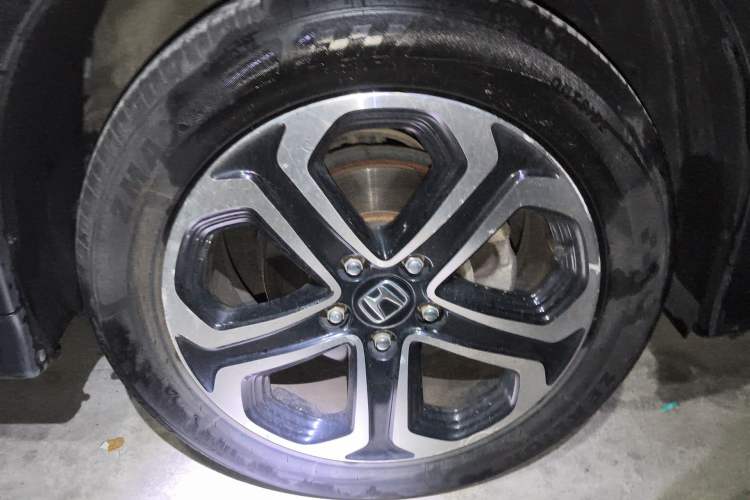 Used Honda XR-V 2017 1.8L EXi CVT Comfort Version Right Front Wheel Hub
