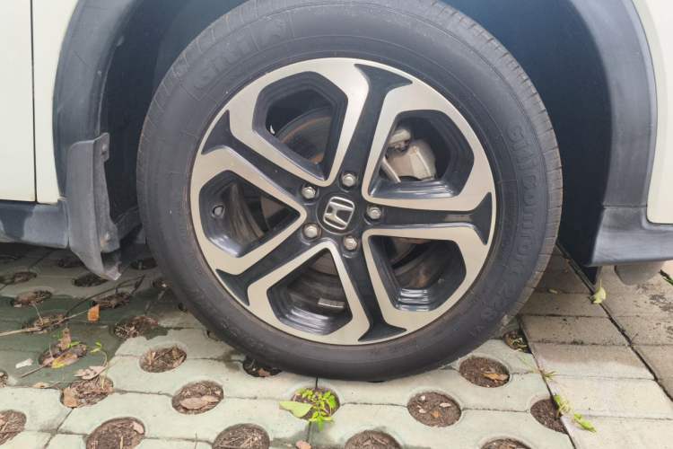 Used Honda XR-V 2017 1.8L EXi CVT Comfort Version Right Front Wheel Hub