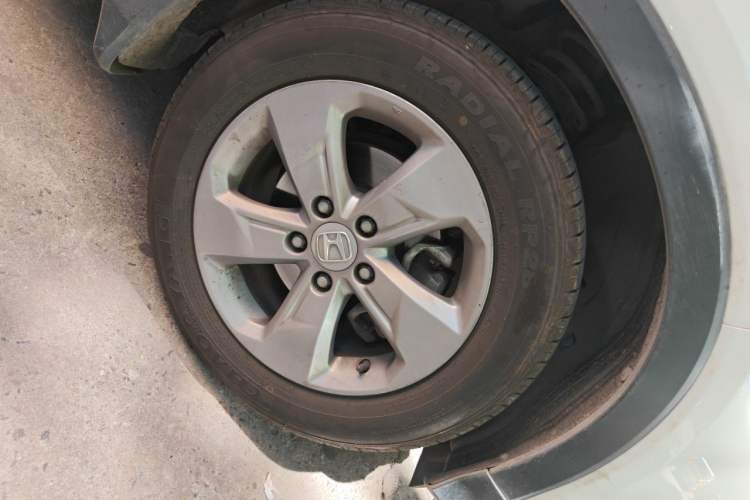 Used Honda XR-V 2017 1.5L LXi CVT Classic Edition Right Front Wheel Hub