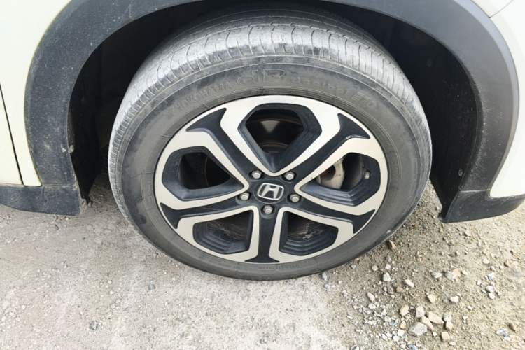Used Honda XR-V 2017 1.8L EXi CVT Comfort Version Right Front Wheel Hub