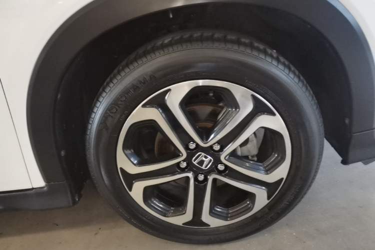 Used Honda XR-V 2017 1.8L EXi CVT Comfort Version Right Front Wheel Hub