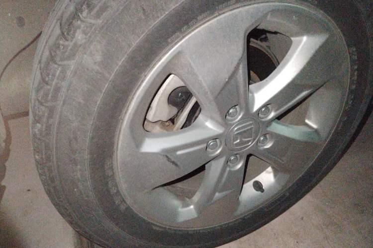 Used Honda XR-V 2017 1.5L LXi CVT Classic Edition Right Front Wheel Hub