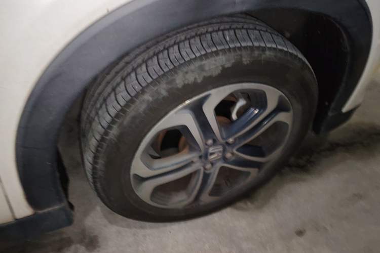 Used Honda XR-V 2017 1.8L EXi CVT Comfort Version Right Front Wheel Hub