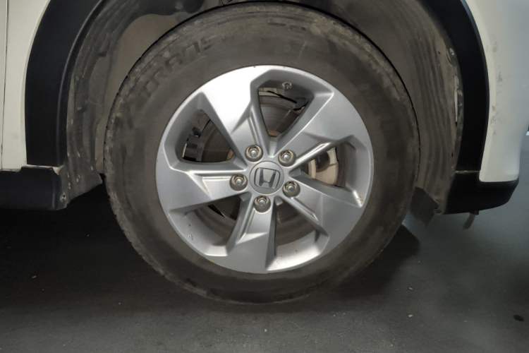 Used Honda XR-V 2017 1.5L LXi CVT Classic Edition Right Front Wheel Hub
