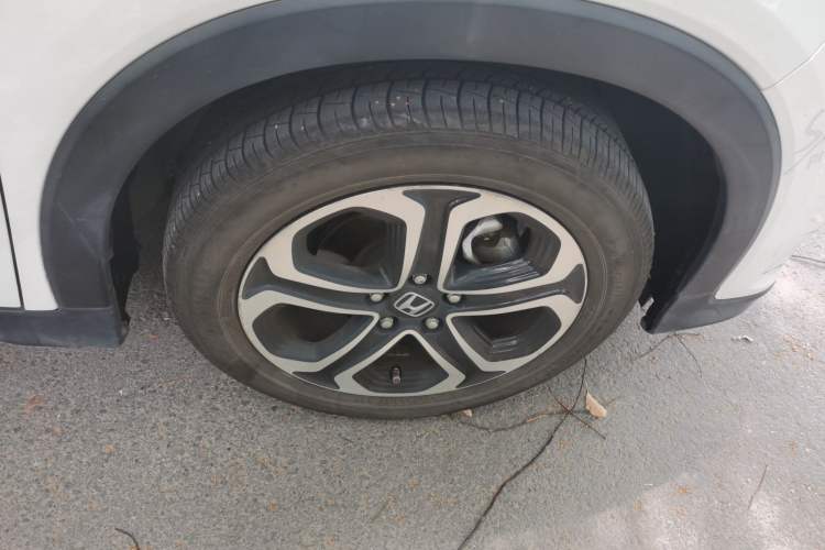 Used Honda XR-V 2017 1.8L EXi CVT Comfort Version Right Front Wheel Hub