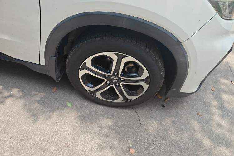 Used Honda XR-V 2017 1.8L EXi CVT Comfort Version Right Front Wheel Hub