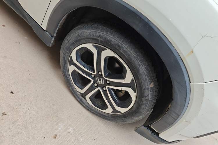 Used Honda XR-V 2017 1.8L EXi CVT Comfort Version Right Front Wheel Hub