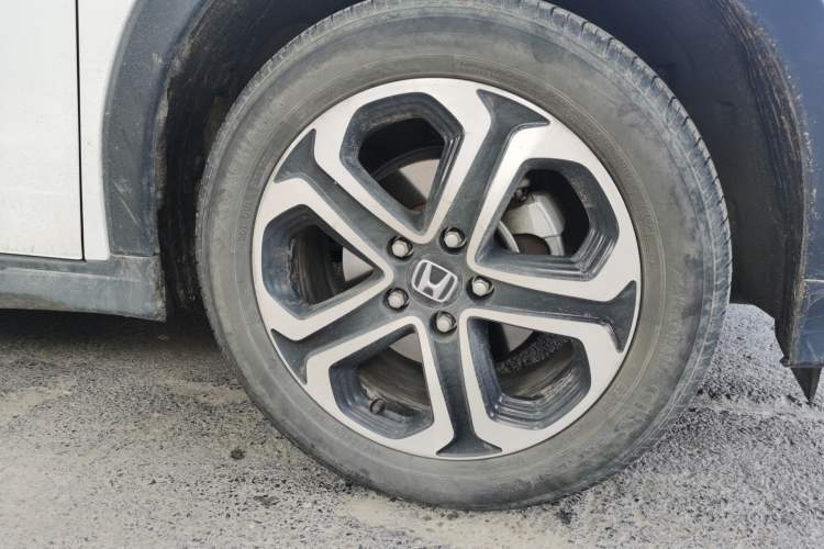 Used Honda XR-V 2017 1.8L EXi CVT Comfort Version Right Front Wheel Hub