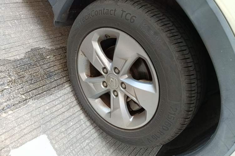 Used Honda XR-V 2017 1.5L LXi CVT Classic Edition Right Front Wheel Hub