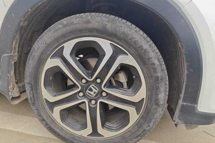 Used Honda XR-V 2017 1.8L VTi CVT Luxury Edition Right Front Wheel Hub