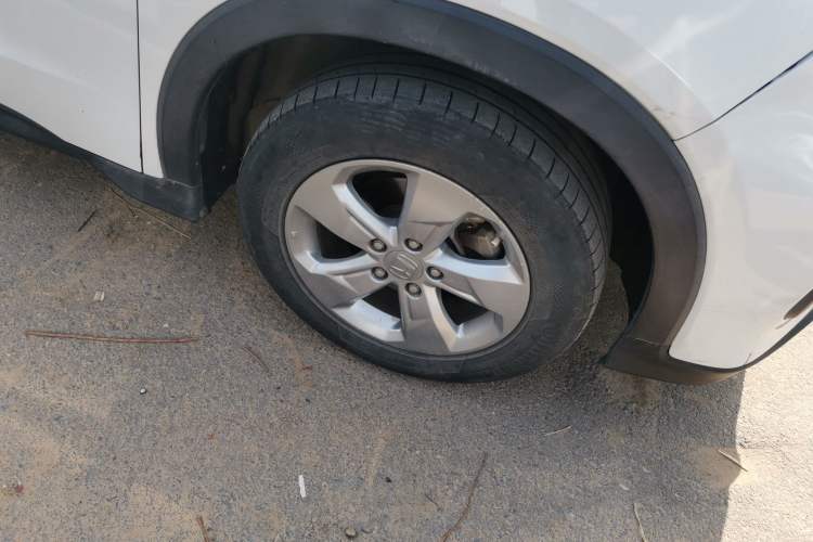 Used Honda XR-V 2017 1.5L LXi CVT Classic Edition Right Front Wheel Hub