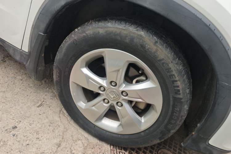 Used Honda XR-V 2017 1.5L LXi CVT Classic Edition Right Front Wheel Hub