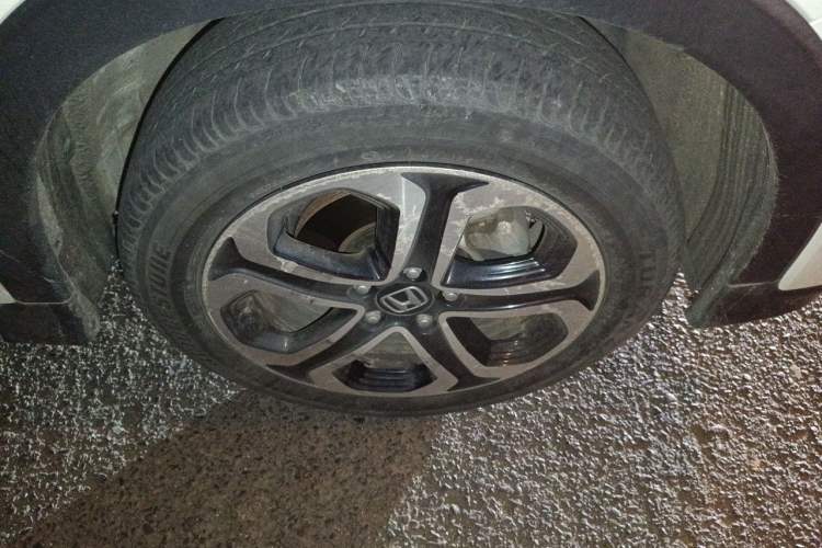 Used Honda XR-V 2017 1.8L EXi CVT Comfort Version Right Front Wheel Hub
