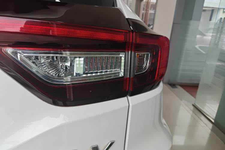 Used Honda XR-V 2017 1.5L LXi CVT Classic Edition Right Rear Taillight